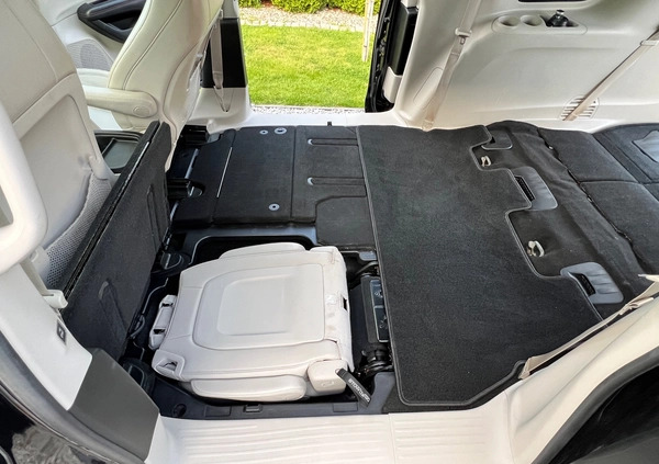 Chrysler Pacifica cena 86900 przebieg: 232231, rok produkcji 2018 z Czarne małe 781